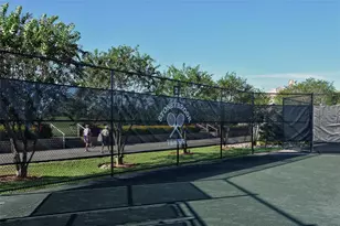 9641 Castle Point Dr, Sarasota, FL 34238 - Photo 55