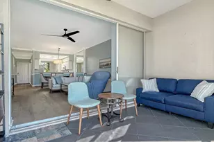 9641 Castle Point Dr, Sarasota, FL 34238 - Photo 9