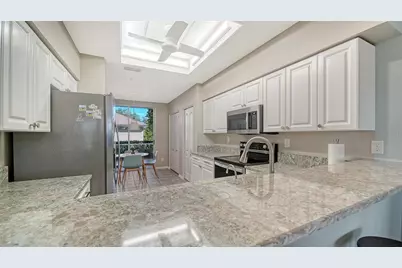 9641 Castle Point Drive #1214, Sarasota, FL 34238 - Photo 13