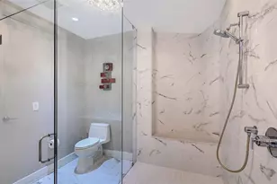 1155 N Gulfstream Ave, Sarasota, FL 34236 - Photo 37