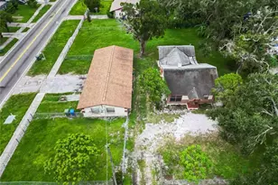 902 27th St E, Bradenton, FL 34208 - Photo 7