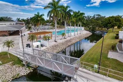 3226 Sweet Gum Terrace, Sarasota, FL 34237 - Photo 41