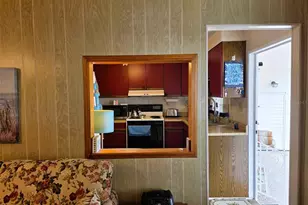 3226 Sweet Gum Terrace, Sarasota, FL 34237 - Photo 11