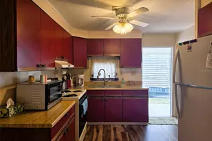 3226 Sweet Gum Terrace, Sarasota, FL 34237 - Photo 7