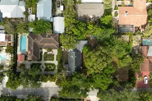 2403 Hickory Ave, Sarasota, FL 34234 - Photo 7