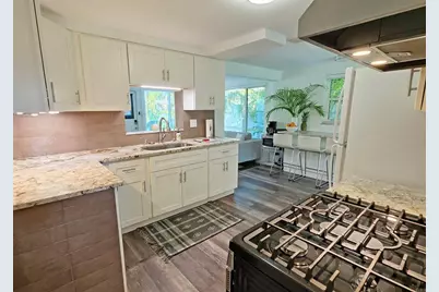 3419 Chapel Drive, Sarasota, FL 34234 - Photo 11