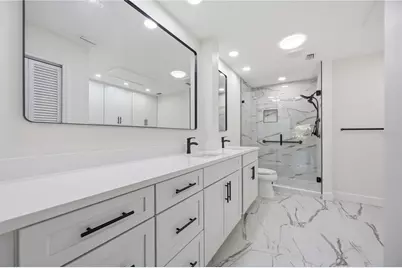 5526 Chanteclaire #31, Sarasota, FL 34235 - Photo 33
