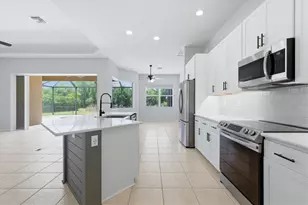 510 147th Ct NE, Bradenton, FL 34212 - Photo 13