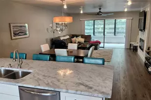 146 Wild Palm Dr, Bradenton, FL 34210 - Photo 5