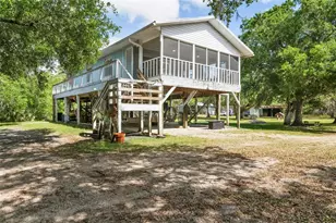 8096 SW Golden Glade Ave, Arcadia, FL 34266 - Photo 3