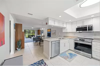 7754 Eagle Creek Drive #7512, Sarasota, FL 34243 - Photo 9