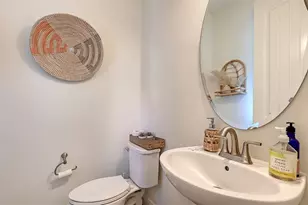 3693 Divot Ln, Sarasota, FL 34232 - Photo 17