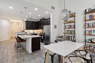 3693 Divot Ln, Sarasota, FL 34232 - Photo 13