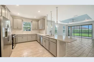 10089 Morning Mist Ln Lane, Sarasota, FL 34241 - Photo 11