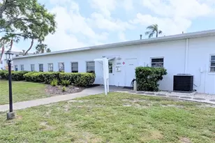 5896 Garden Ln, Bradenton, FL 34207 - Photo 37