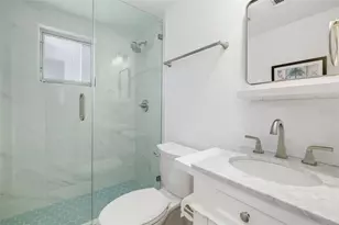6154 Midnight Pass Rd, Sarasota, FL 34242 - Photo 29