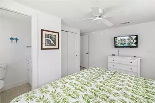 6154 Midnight Pass Rd, Sarasota, FL 34242 - Photo 23