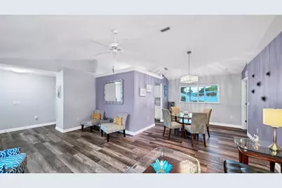 5219 Inverness Drive, Sarasota, FL 34243 - Photo 7