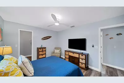 5219 Inverness Drive, Sarasota, FL 34243 - Photo 13