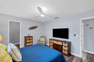 5219 Inverness Dr, Sarasota, FL 34243 - Photo 13