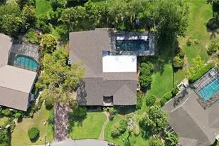 3951 Country View Dr, Sarasota, FL 34233 - Photo 5