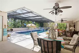 3951 Country View Dr, Sarasota, FL 34233 - Photo 3