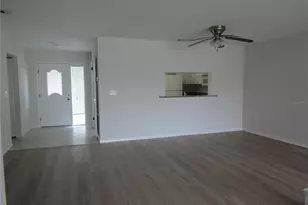3010 Ringwood Meadow, Sarasota, FL 34235 - Photo 7
