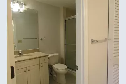 3010 Ringwood Meadow #6, Sarasota, FL 34235 - Photo 15