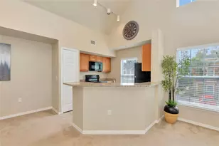 5560 Rosehill Rd, Sarasota, FL 34233 - Photo 7