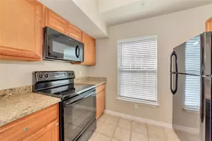 5560 Rosehill Rd, Sarasota, FL 34233 - Photo 11