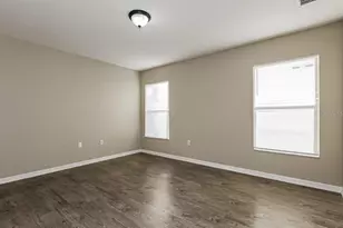 1250 Spinnaker Dr, Lakeland, FL 33805 - Photo 11