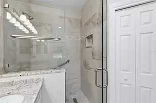 6922 Woodmore Terrace, Lakewood Ranch, FL 34202 - Photo 23