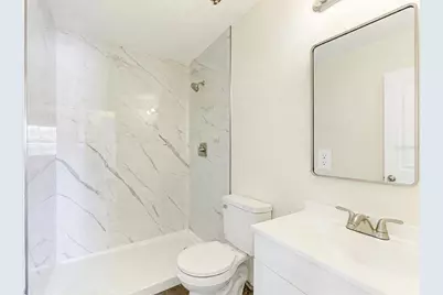 3012 Clay Circle, Sarasota, FL 34234 - Photo 9