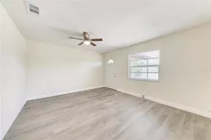 3012 Clay Cir, Sarasota, FL 34234 - Photo 3