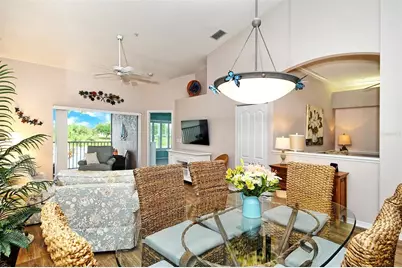 5251 Mahogany Run Avenue #525, Sarasota, FL 34241 - Photo 11