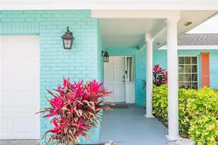 1133 Montezuma Dr, Bradenton, FL 34209 - Photo 3