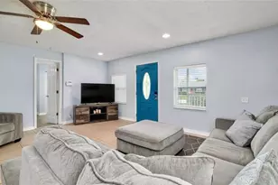 3018 Arlington St, Sarasota, FL 34239 - Photo 5