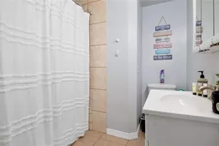 3018 Arlington St, Sarasota, FL 34239 - Photo 11