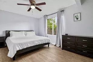 3018 Arlington St, Sarasota, FL 34239 - Photo 9