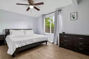 3018 Arlington St, Sarasota, FL 34239 - Photo 15