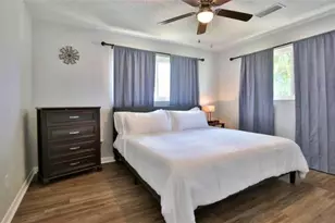 3113 McIntosh Rd, Sarasota, FL 34232 - Photo 11