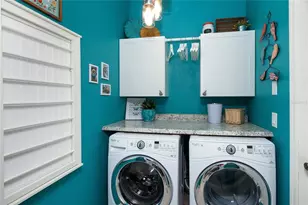 1331 Daryl Dr, Sarasota, FL 34232 - Photo 21