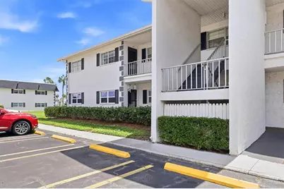 202 46th Avenue Terrace W #404, Bradenton, FL 34207 - Photo 3