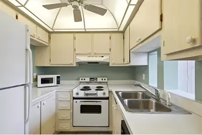 202 46th Avenue Terrace W #404, Bradenton, FL 34207 - Photo 21