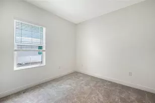 17682 Sylvester Dr, Venice, FL 34293 - Photo 31