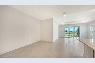 17682 Sylvester Drive, Venice, FL 34293 - Photo 5