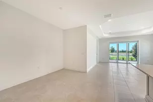 17682 Sylvester Dr, Venice, FL 34293 - Photo 5