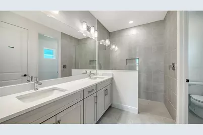 17682 Sylvester Drive, Venice, FL 34293 - Photo 19