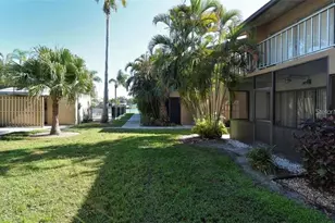 2946 Clark Rd, Sarasota, FL 34231 - Photo 21
