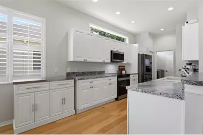 132 Tall Trees Court, Sarasota, FL 34232 - Photo 11